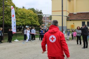 849694507_4577624242497648_1545188474267452332_n-300x200 13.10.2026. - Трка за срећније детињство 2026. одржана у Плажану