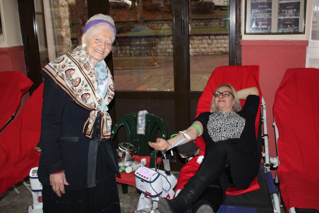 470237087_900007775600857_2491954461806696385_n-1024x683 12. децембар 2024. – Редовна акција давања крви – РЕСАВИЦА